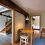 Rurales Aginaga Aparthotel