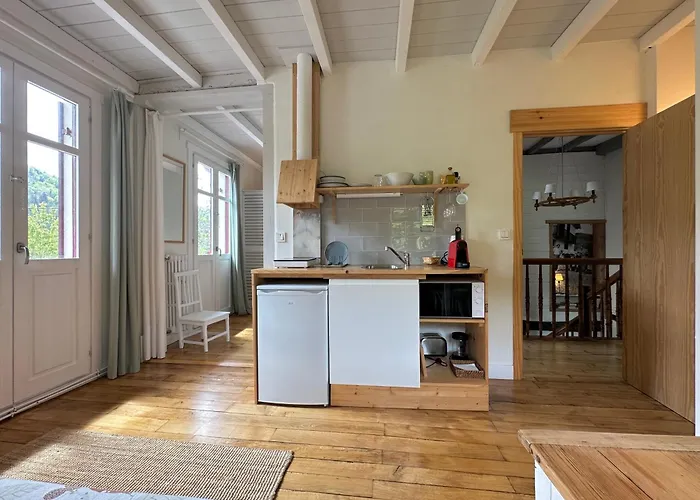 Rurales Aginaga Aparthotel Irun