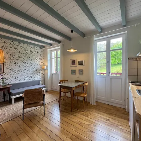 Апарт-отель Rurales Aginaga Ирун