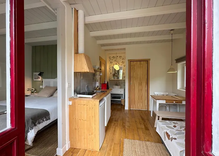 Rurales Aginaga Aparthotel