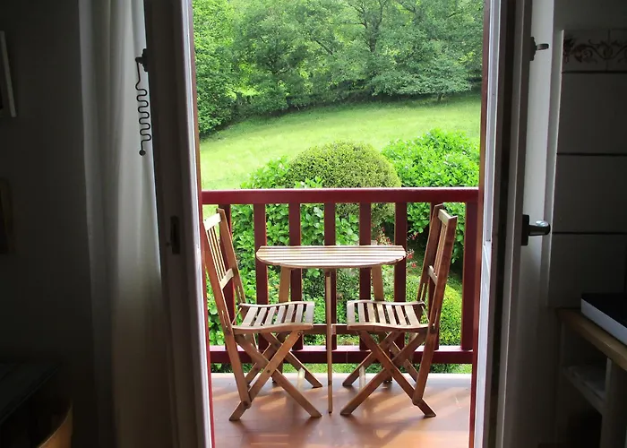 Aparthotel Rurales Aginaga Irun